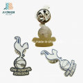 China Fabrik Preis Casting Emaille Basketball Souvenir Benutzerdefinierte Sport Abzeichen Pins